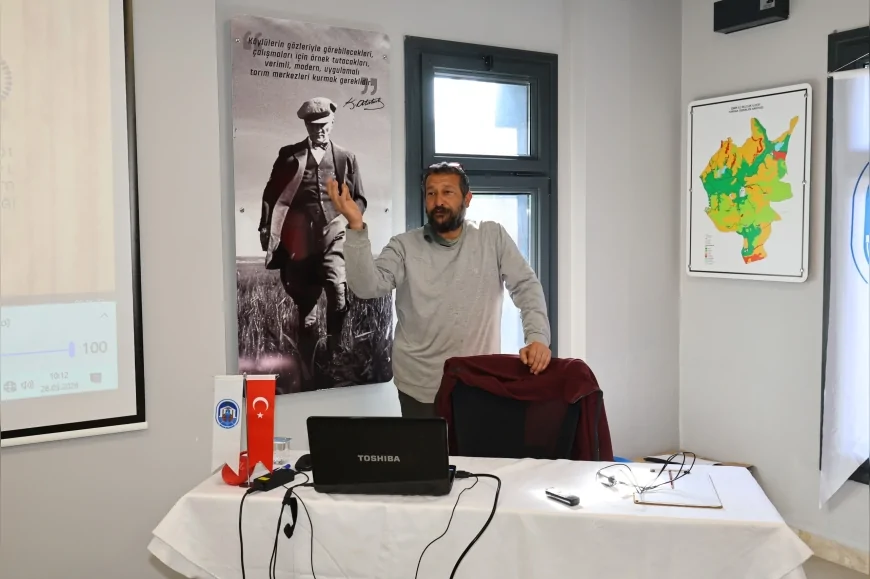 Efes Tarlası Yaşam Köyü’nde Gençlere Gıda Sektöründe Alternatif Kariyer Rotaları Anlatıldı