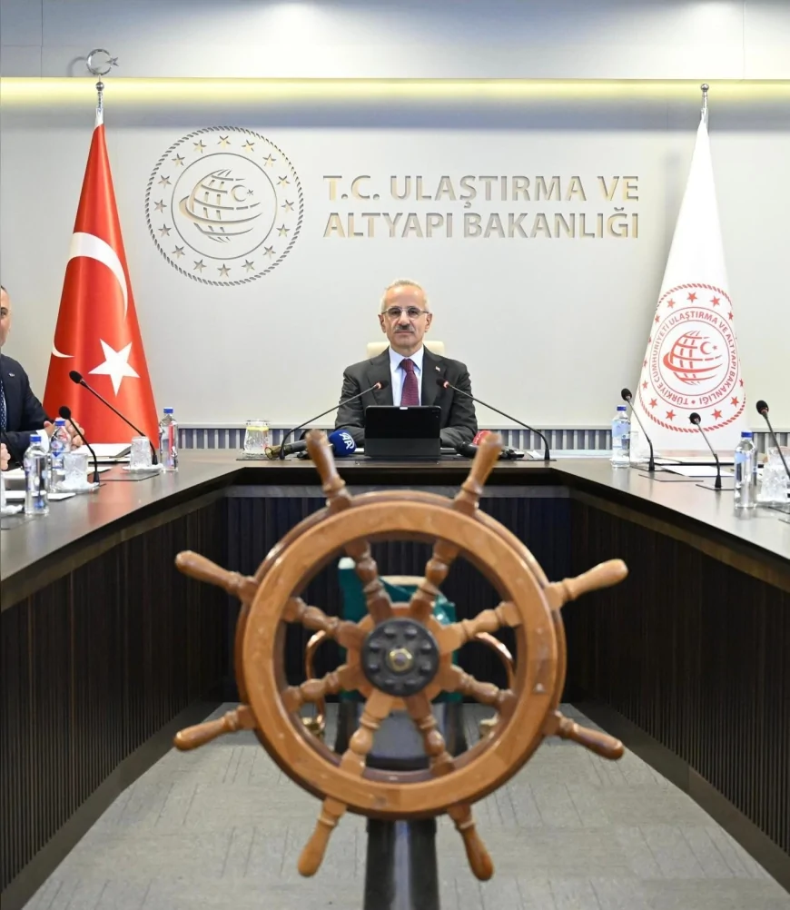 Ulaştırma ve Altyapı Bakanı Abdulkadir Uraloğlu: “AAKKM Koordinasyonunda 2025’te 634 Deniz Operasyonu Gerçekleştirildi”