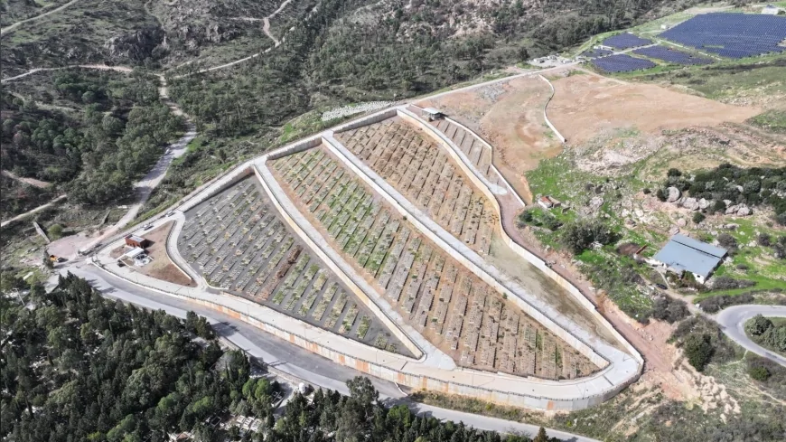 İzmir Büyükşehir Belediyesi artan mezarlık ihtiyacına karşı 70 futbol sahası büyüklüğünde yeni alan açtı