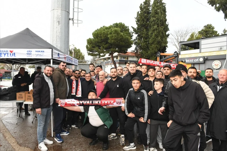 ALTIEYLÜL BELEDİYE BAŞKANI HAKAN ŞEHİRLİ’DEN DEPLASMAN TARAFTARINA ÖRNEK KARŞILAMA!