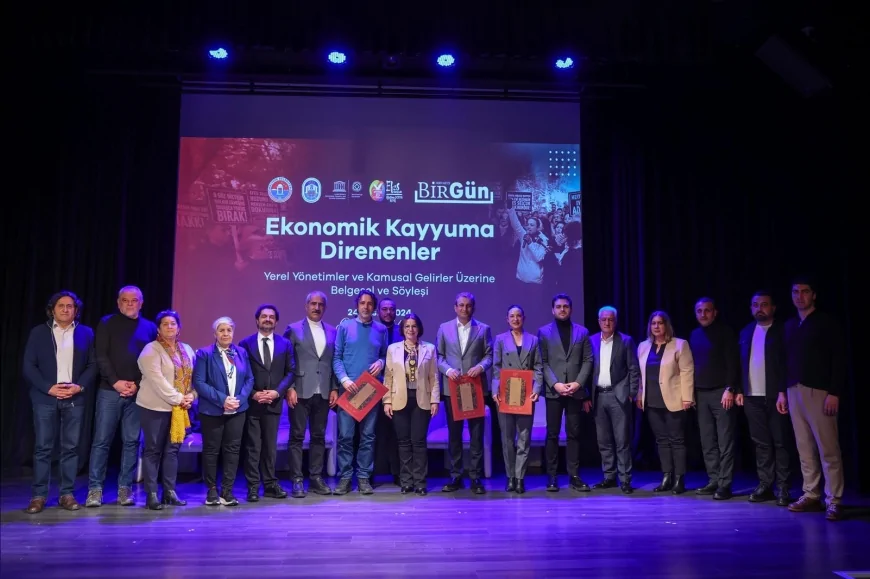 MALTEPE’DE “EKONOMİK KAYYUMA DİRENENLER” BELGESELİ GÖSTERİLDİ VE YEREL MÜCADELE TARTIŞILDI