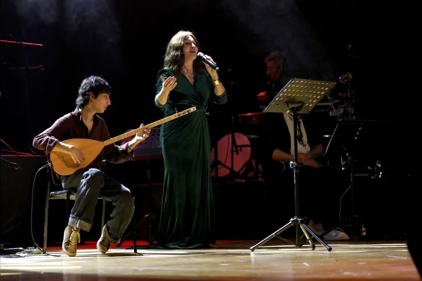 BURSA BÜYÜKŞEHİR BELEDİYESİ CAZ PAZARI KONSERLERİNDE SERENAD BAĞCAN SAHNE ALDI