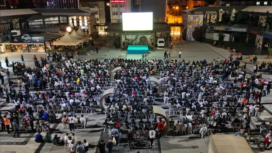 Çorum Belediyesi Türkiye Kosova maçını Kadeş Barış Meydanı’nda dev ekranda yayınlayacak