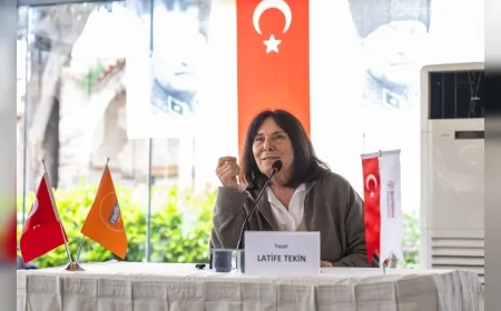 Türk yazar Latife Tekin: “Gençlerin dünyasını anlamak edebiyat için çok önemli”