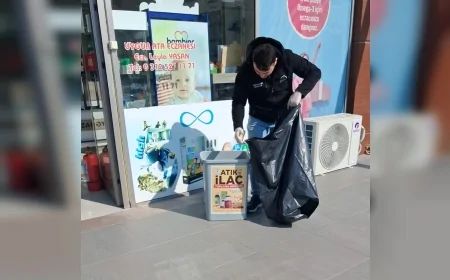 Pursaklar Belediye Başkanı Ertuğrul Çetin: “Atık ilaçları çöpe değil, toplama kutularına bırakın”