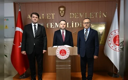 ADALET BAKANI AKIN GÜRLEK DİYARBAKIR’DA YENİ ADALET SARAYI SÖZÜ VERDİ