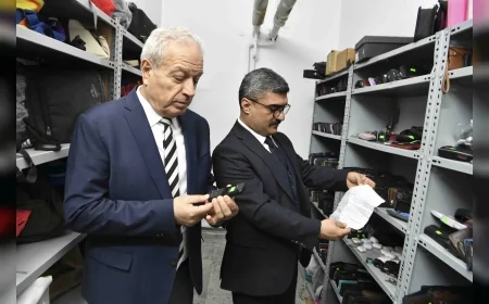 Ankara’da Toplu Taşımada Unutulan Eşyalar Şaşırttı Mama Sandalyesinden Pasaporta 3 Bin 500’ü Aştı