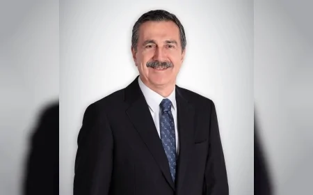 TEPEBAŞI BELEDİYE BAŞKANI AHMET ATAÇ: “ADALETİ SAVUNMAK DEMOKRASİYİ SAVUNMAKTIR”