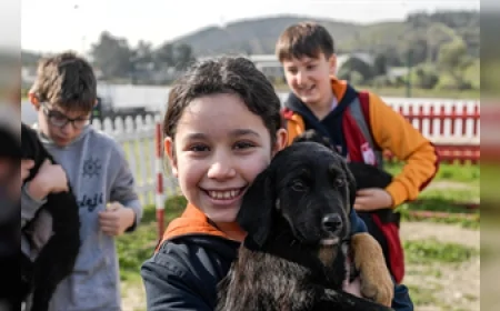 İzmir Büyükşehir Belediyesi “Patili Dostumuz” Projesiyle Engelli Çocukları Doğa ve Hayvanlarla Buluşturuyor