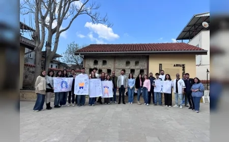 Nilüfer Belediyesi öncülüğünde gençler gönüllülük ve dayanışma kültürü için bir araya geldi