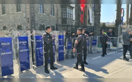 İzmir Büyükşehir Belediye Başkanı Dr. Cemil Tugay: “Dava lehimize sonuçlanacak ve hak yerini bulacak”