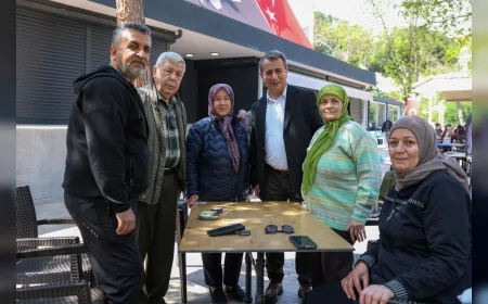 Efeler Belediye Başkanı Anıl Yetişkin esnaf ve vatandaş ziyaretlerini sahada sürdürüyor