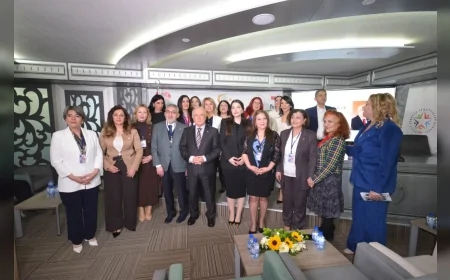 Dünya Esnaf ve Sanatkarlar Derneği Başkanı Fehmi Çalmuk: “Ahiyiz Aileyiz buluşmasıyla yeni bir yol haritası için işaret fişeği yaktık”