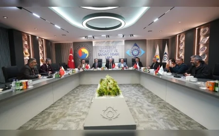 ETSO Yönetim Kurulu Başkanı Saim Özakalın: “Nitelikli istihdamla iş dünyasının ihtiyaçlarına yanıt veriyoruz”