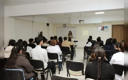 Karşıyaka Belediye Başkanı Yıldız Ünsal: “KARGEM ile gençlerin hayallerine giden yolda rehberlik ediyoruz”