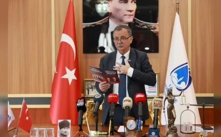 Yunusemre Belediye Başkanı Semih Balaban’dan 3 Nisan’daki toplu açılış törenine davet