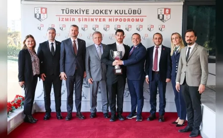 Buca Belediye Başkanı Görkem Duman: “Şirinyer Hipodromu ilçemizin kimliğinin ayrılmaz bir parçası”