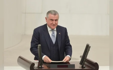 Gençlik ve Spor Bakanı Dr. Osman Aşkın Bak: “Galatasaray Daikin bizlere büyük gurur yaşattı”