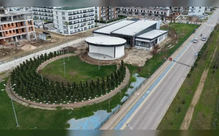 Başiskele’de 15 Temmuz Bilim Merkezi projesinde inşaat çalışmaları hızla sürüyor