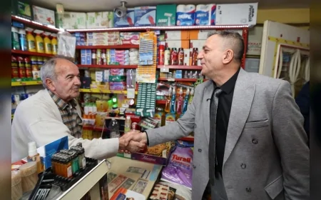 Şehzadeler Belediye Başkanı Hakan Şimşek Mahalle Ziyaretlerinde Talepleri Yerinde Dinledi