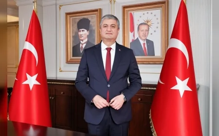 ADANA VALİSİ MUSTAFA YAVUZ PORTAKAL ÇİÇEĞİ KOKUSUNU KENT GENELİNE YAYACAK SEFERBERLİĞİ BAŞLATTI