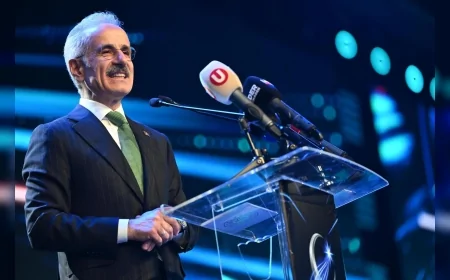 Ulaştırma ve Altyapı Bakanı Abdulkadir Uraloğlu: “10 günde 8 milyon yeni 5G abonesiyle 29 milyonu aştık”