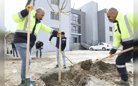 Çiğli Belediye Başkanı Onur Emrah Yıldız: “Her inanca eşit hizmet anlayışıyla çalışıyoruz”