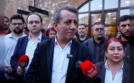 EFELER BELEDİYE BAŞKANI ANIL YETİŞKİN: “İLÇENİN TEK KÜLTÜR MERKEZİNE EL KONULMASI HİZMETİ ENGELLİYOR”