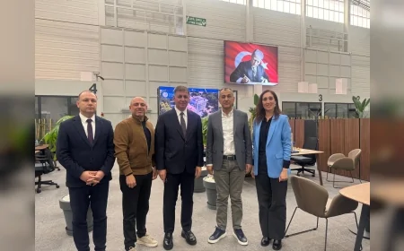 İzmir Büyükşehir Belediye Başkanı Dr. Cemil Tugay Karşıyaka Stadı için yol haritasını belirledi