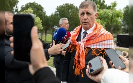 İzmir Büyükşehir Belediye Başkanı Dr. Cemil Tugay: “Karşıyaka Stadı için adım adım ilerliyoruz”