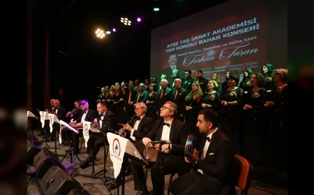 Düzce Belediyesi TSM Korosu Bahar Konseri sanatseverlerden yoğun ilgi gördü