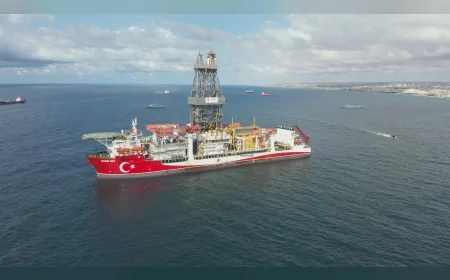 Enerji ve Tabii Kaynaklar Bakanı Alparslan Bayraktar: “İlk yurt dışı derin deniz sondajına Bismillah diyerek başlayacağız”