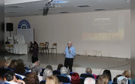 EGE ÜNİVERSİTESİ 3. YAŞ ÜNİVERSİTESİNDE YAPAY ZEKÂ VE İNSAN İLİŞKİSİ ELE ALINDI