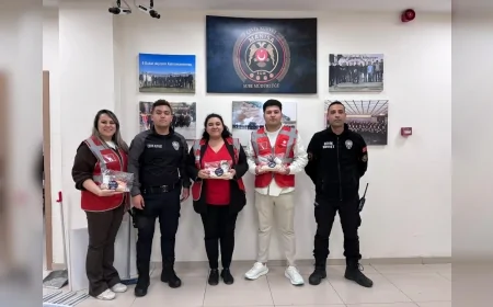 Yunusemre Belediyesi Polis Günü’nde görev başındaki emniyet mensuplarını ziyaret etti