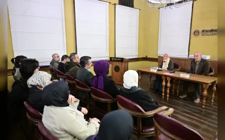 Yıldırım Belediye Başkanı Oktay Yılmaz: “Eleştirel düşünceyle kültürel zenginliği artırıyoruz