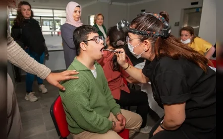Karşıyaka Belediye Başkanı Yıldız Ünsal: “Engelsiz bir yaşam için özel gereksinimli bireylerimizin her zaman yanındayız”