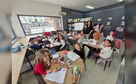 AYVALIK BELEDİYESİ: “RESİM VE KARA KALEM ATÖLYELERİ ÇOCUKLARIN YARATICILIĞINI GELİŞTİRİYOR”