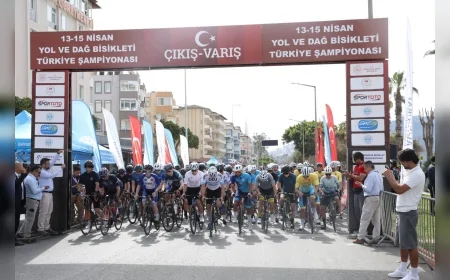 ALANYA’DA ÜNİLİG BİSİKLET TÜRKİYE ŞAMPİYONASI 16 ÜNİVERSİTEDEN SPORCULARIN KATILIMIYLA BAŞLADI
