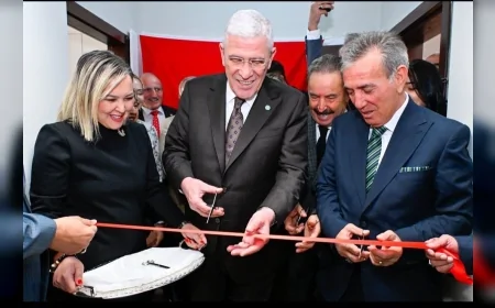 İYİ Parti Genel Başkanı Müsavat Dervişoğlu AVAZ Araştırma ve Strateji Merkezi açılışını gerçekleştirdi