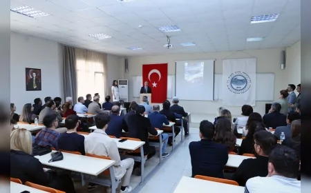 Dokuz Eylül Üniversitesi Rektörü Prof. Dr. Bayram Yılmaz: “Meslek yüksekokulları artık aranan nitelikli insan kaynağı yetiştiriyor”