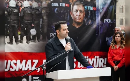 CHP Gençlik Kolları Genel Başkanı Cem Aydın: “Meslek Fabrikası’na el koyma girişimi halkçı belediyeciliğe müdahaledir”