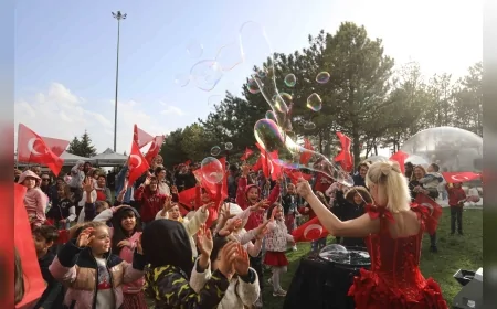 Çankaya Belediyesi 23 Nisan Ulusal Egemenlik Ve Çocuk Bayramı'nın 106. Yılını İlçe Genelinde Düzenleyeceği Etkinliklerle Coşkuyla Kutlamaya Hazırlanıyor