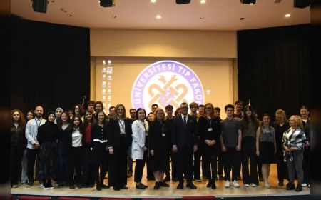 TÜSEB Başkanı Prof. Dr. Ümit Kervan: “Hekimlik usta-çırak ilişkisine dayanan bir sanattır”