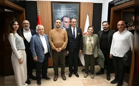 ADD Genel Başkanı Mustafa Hüsnü Bozkurt: “Cumhuriyet değerleri ortak paydamızdır”