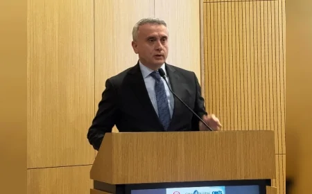 Çorum Belediyesi ve Eczacı Odası İş Birliğiyle Düzenlenen Farmahane Projesinde 29 Kursiyer Sertifika Aldı