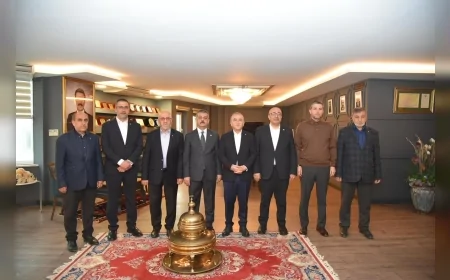 Elazığ Valisi Numan Hatipoğlu ve Milletvekilleri Ticaret Borsası’nda Tarım ve Kalkınma Projelerini Değerlendirdi