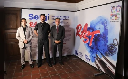 Eskişehir Büyükşehir Belediye Başkan Vekili Hasan Ünal: “Genç sanatçıları desteklemeye devam ediyoruz”