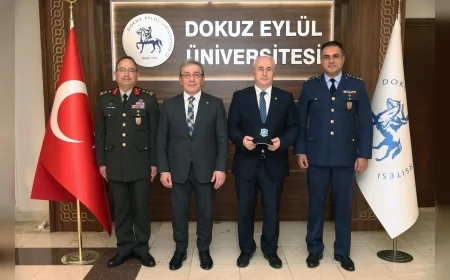 DOKUZ EYLÜL ÜNİVERSİTESİ VE EGE ORDUSU KOMUTANLIĞI EFES-2026 İLE SAVUNMA TEKNOLOJİLERİNDE ORTAK PROJE ATAĞI BAŞLATTI