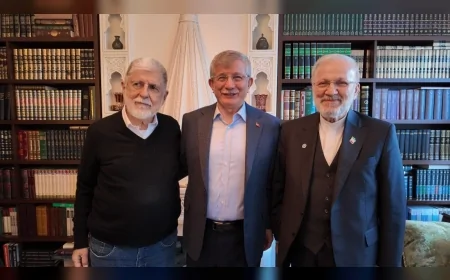 Gelecek Partisi Genel Başkanı Ahmet Davutoğlu İran ve Brezilya eski dışişleri bakanlarıyla nükleer programı görüştü