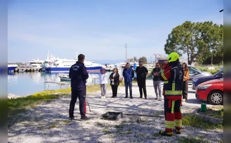 Balıkesir Büyükşehir Belediyesi İtfaiyesi İlçelerde Yangın Tatbikatlarıyla Farkındalık Oluşturdu